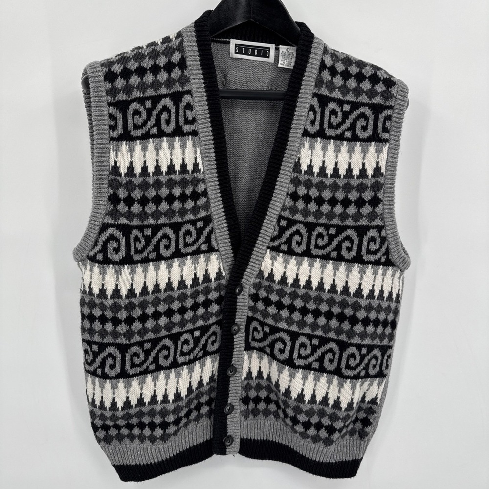 Vintage Studio Men's Vest Button Close Gray Black Size L Geometric Grandpa